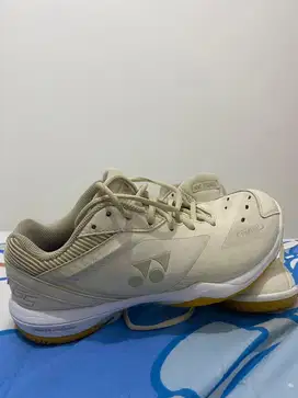 Sepatu badminton bulutangkis yonex shb65 z3