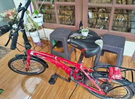 Sepeda Lipat Odessy Muat MRT Lipat