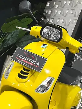 Stok Terbatas‼️Vespa S125 iget th 2022 kuning - Ayu Mustika