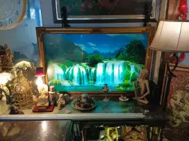 Pajangan  lukisan  air terjun ada lampu dan suara
