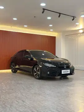 Honda Civic 1.5 E Hatchback 2018 odo 42ribuan