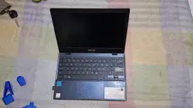 Laptop notebook Asus E210MA0