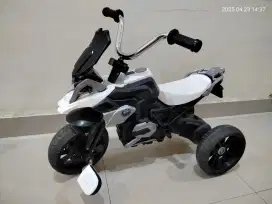 Jual mainan sepeda motor anak