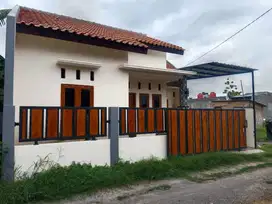 12 Unit Rumah ready dan pesan bangun deket Exit Tol Klodran