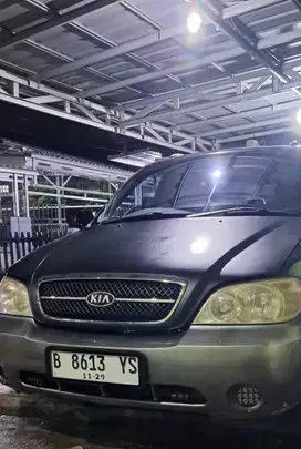 Kia Sedona 2005 Bensin