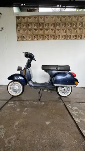 Vespa Exclusive 2 (P 150 XE) Tahun 2001