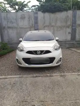 Nissan March XS 1.2 AT 2015