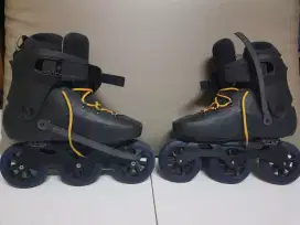 Twister Edge 110 3WD (ukuran 45 - 29,5 cm)