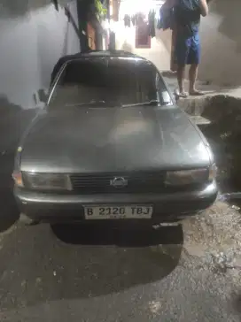 Dijual BU Nissan sentra B13