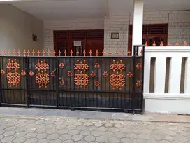 Disewakan rumah 2 Lt. Perum 1 Karawaci
