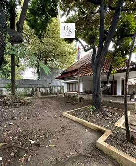 RUMAH MENTENG, JAKARTA PUSAT, LT 760m2, PRIME AREA, JALAN LEBAR, 39M