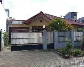 Dijual Rumah Di Komplek Pajak Cipadu Tangsel