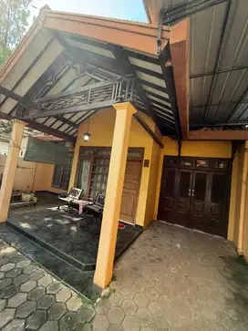 Di kontrakan rumah nyaman asri sejuk