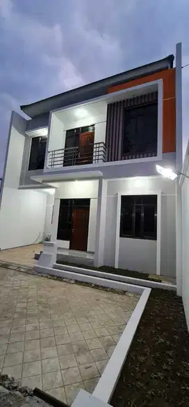 Rumah Mewah di Utara Transmart Maguwoharjo