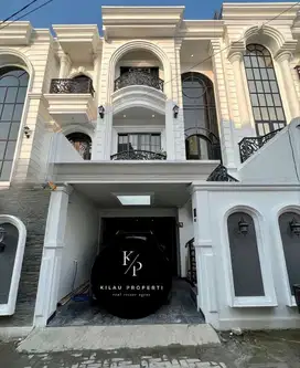 Dijual Rumah Baru dan Mewah Furnish Type American Classic
