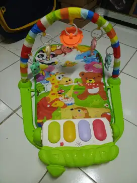 Mainan Baby Play Gym