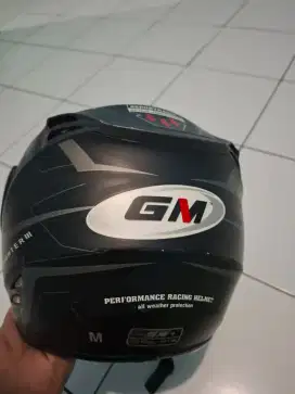 Helm GM masih bagus bgt ukuran M