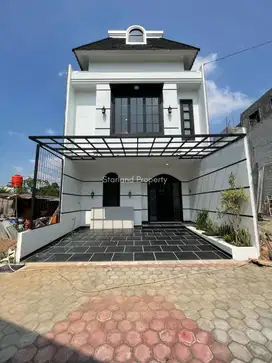 Dijual rumah baru siap huni design classic ada kolam renang di joglo