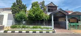 BANTING HARGA! DIJUAL RUMAH SUTOREJO PRIMA SELATAN! ROW JALAN LUAS!