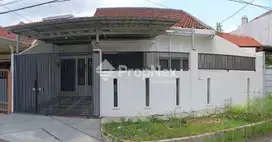 RUMAH DARMO PERMAI SELATAN DPS MURAH POLL SANGAT TERAWAT SIAP HUNI