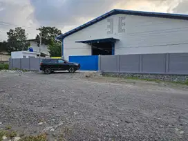 Gudang Baru KIC Gatot Subroto Halaman Luas ada Office