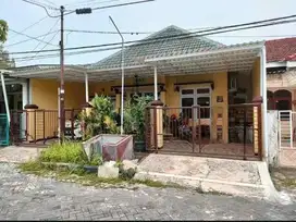 Dijual Rumah Strategis Pondok Tjandra dekat Tol Tambak Sumur