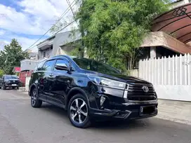 Toyota Innova Venturer 2021 AT Facelift