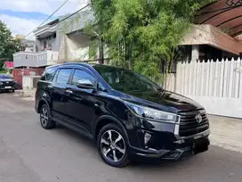 Toyota Innova Venturer 2021 AT Facelift