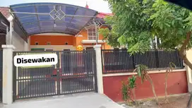 Disewakan rumah cluster taman sari siap huni di harapan indah