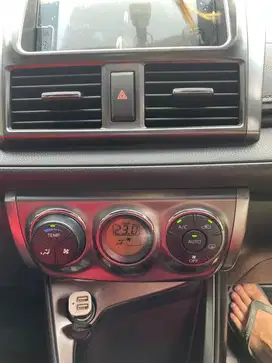 Toyota Yaris 2014 Bensin