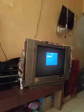 Televisi LG  21inc