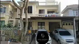 Dijual Rumah Siap Huni Sudah Renovasi di Legenda Wisata Cibubur