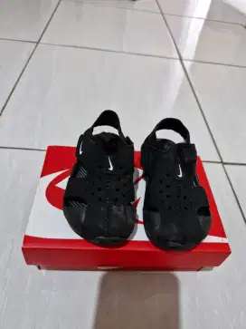 NIKE SUNRAY PROTECT 2 KIDS - BLACK