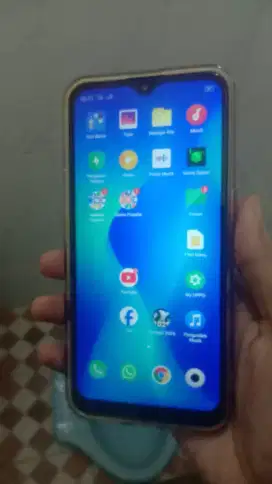 jual hp Oppo A1k 2/16.normal,mulus,orian,batre awet,layar poni.650rb