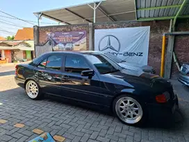 Mercedes-Benz C230 1997 Bensin