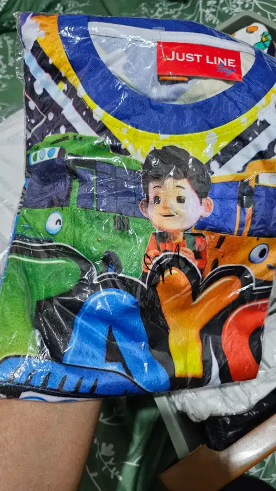 Berbagai Jenis Pakaian Anak Laki-laki