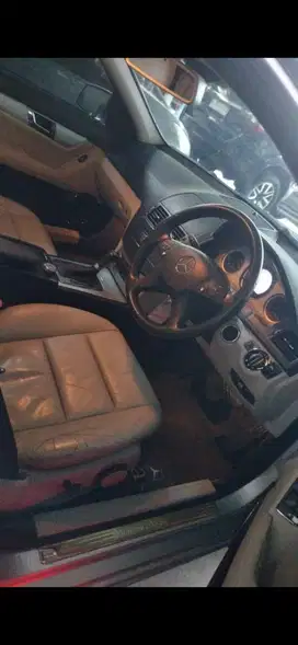 Mercedes-Benz C200 2008 Bensin