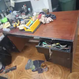 Meja kerja atau kantor 2 laci