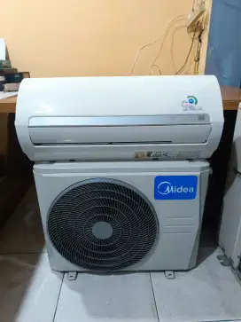 Unit AC dan pemasangan Medea 1pk low Watt freon R.32 dingin bagus