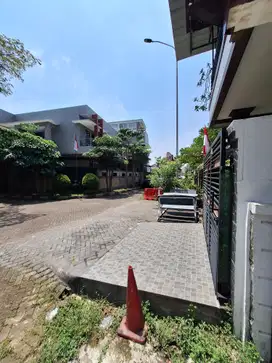 Dijual Rumah di Banjar Wijaya depan Taman
