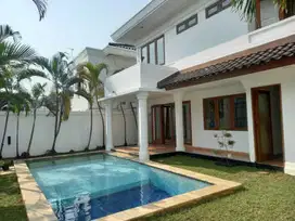 Jk309.Rumah Mewah area Expatriat dlm Komplek Jl Pejaten Barat, Kemang,