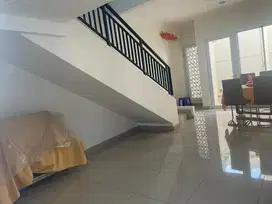 Dijual Rumah Full Furnished Di Cluster Amanda Sumarecon