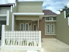 Rumah siap huni DP 0% lokasi 10 menit ke stasiun depok