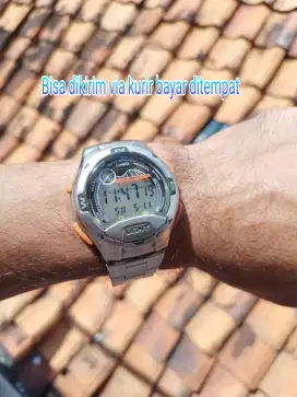 Jam tangan casio W 753