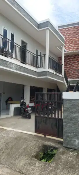 DIJUAL KOS 40 KAMAR DEKAT UNSRAT