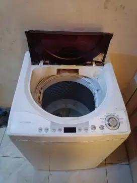 Mesin cuci 1 tabung mrek. Plytron