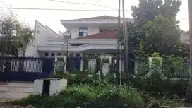Rumah pusat kota jl anwari
