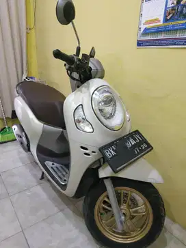 Scoopy Prestige 2021