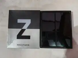Samsung Galaxy Z Fold 3 12/512 Sein