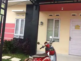 RUMAH DI SEWAKAN DI MANARAP